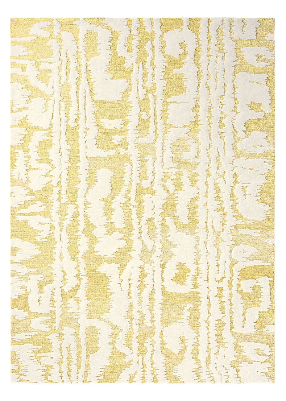 The Waterwave Stripe Citron Wool Rug by Florence Broadhurst brings a lively and invigorating touch to your décor with its zesty, tangy appeal. The contrasting tones of bright shades create a refreshing yet refined texture that enhances any interior. 